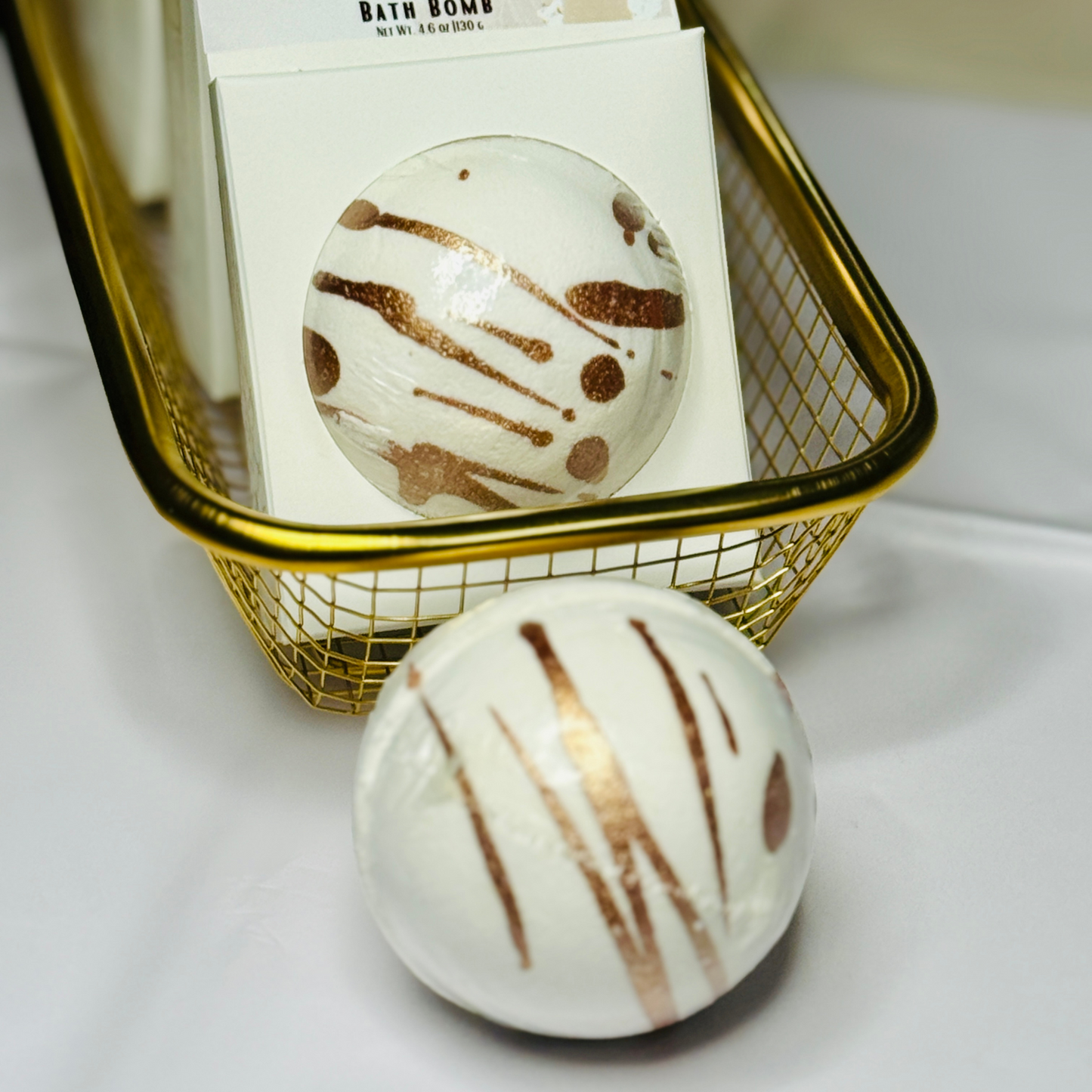 Vanilla Breeze Bath Bomb